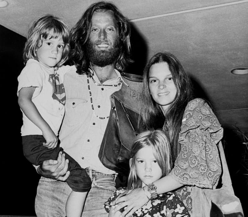 Susan Brewer Wiki Peter Fonda Wife Age Family Kids Net Worth Bio 